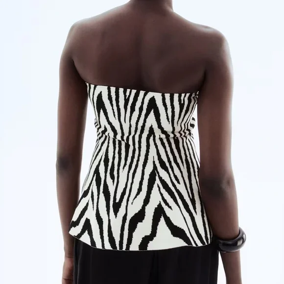 🆕 H&M JACQUARD-KNIT PEPLUM TOP - Picture 2 of 3